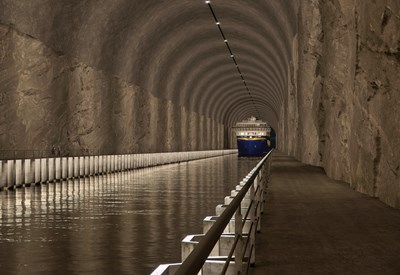Inside the Stad ship tunnel